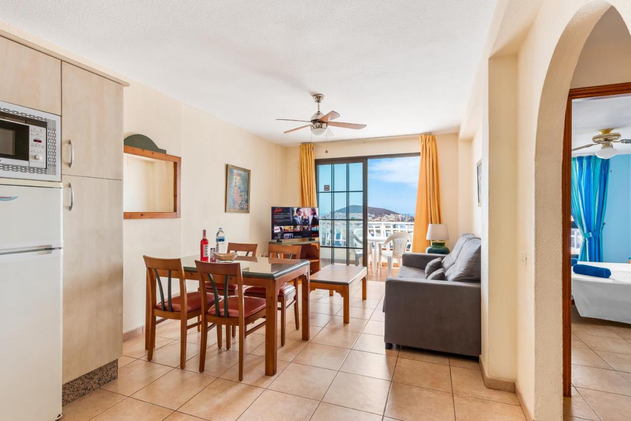 Club Tenerife Apartments Los Cristianos  Kültér fotó