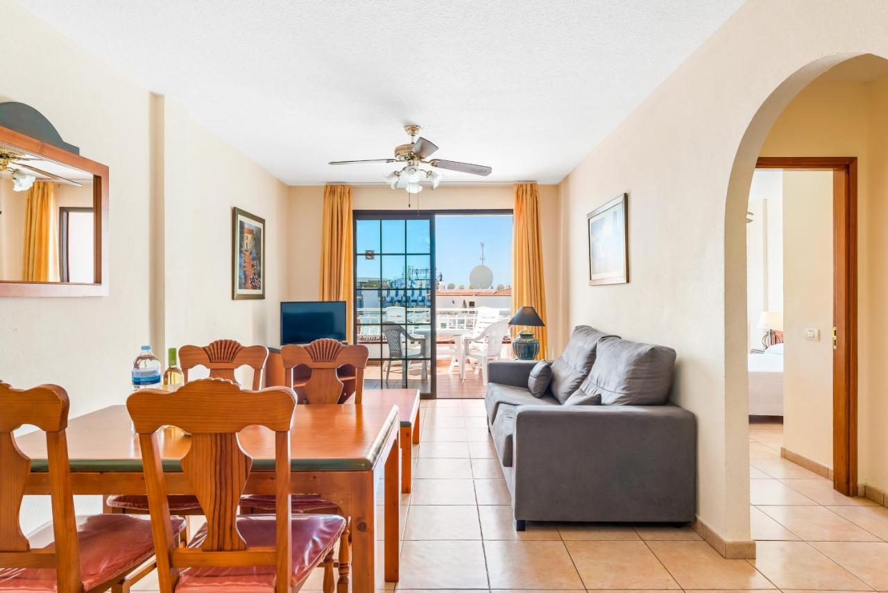 Club Tenerife Apartments Los Cristianos  Kültér fotó