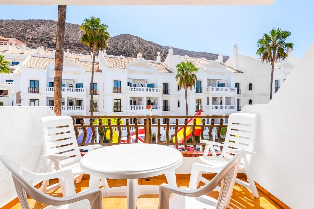 Club Tenerife Apartments Los Cristianos  Kültér fotó